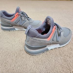 New Balance 574- EUC